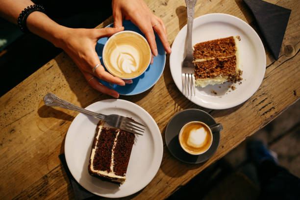 On-site and nearby restaurants and cafés